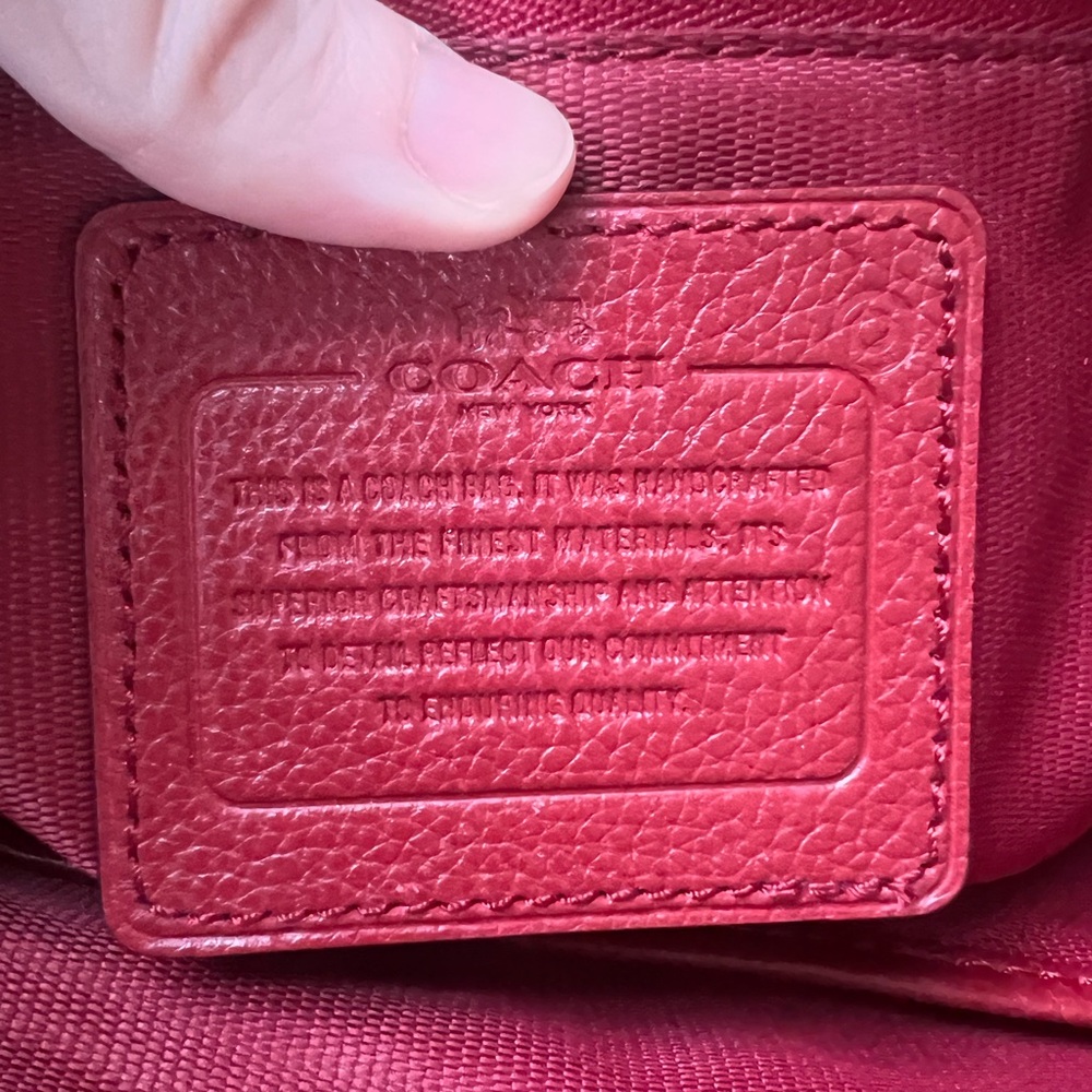 Coach Red Pebbled Leather Shoulder Borough Bag with removable cross body strap - Picture 8 of 9